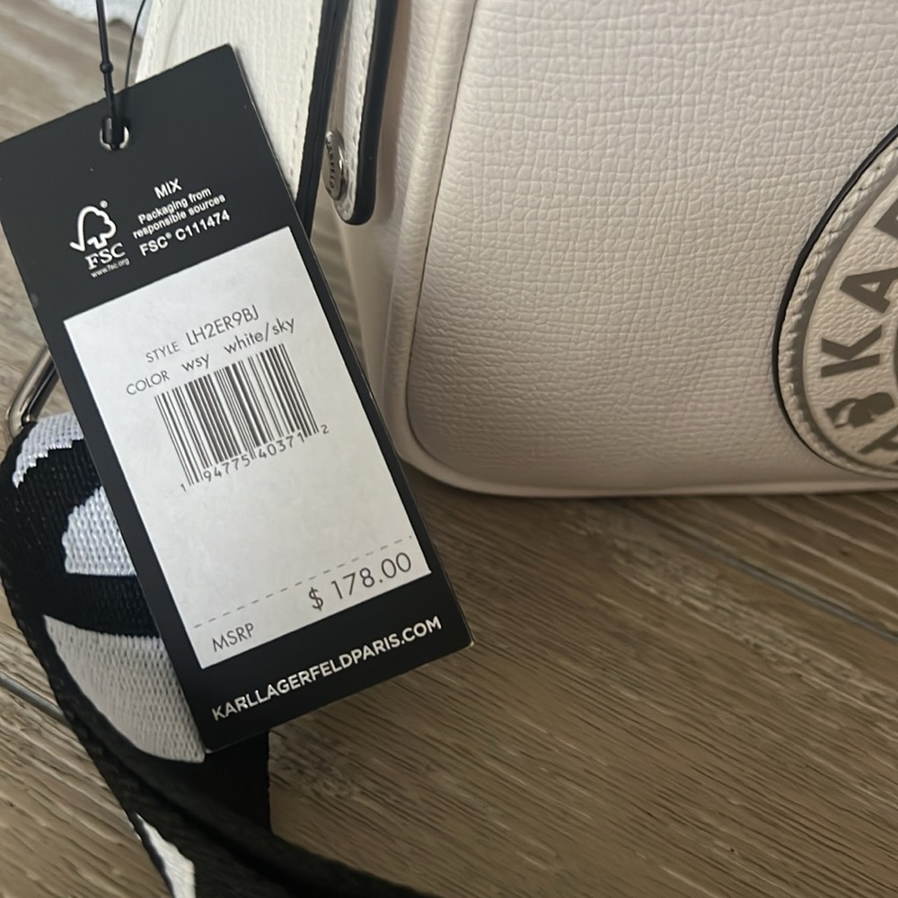 Karl Lagerfeld White Crossbody camera bag + guitar Strap Silver Hardware Dustbag - Picture 4 of 10